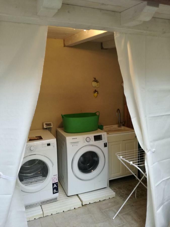 شقة La Casa Di Anna فياريجيو المظهر الخارجي الصورة